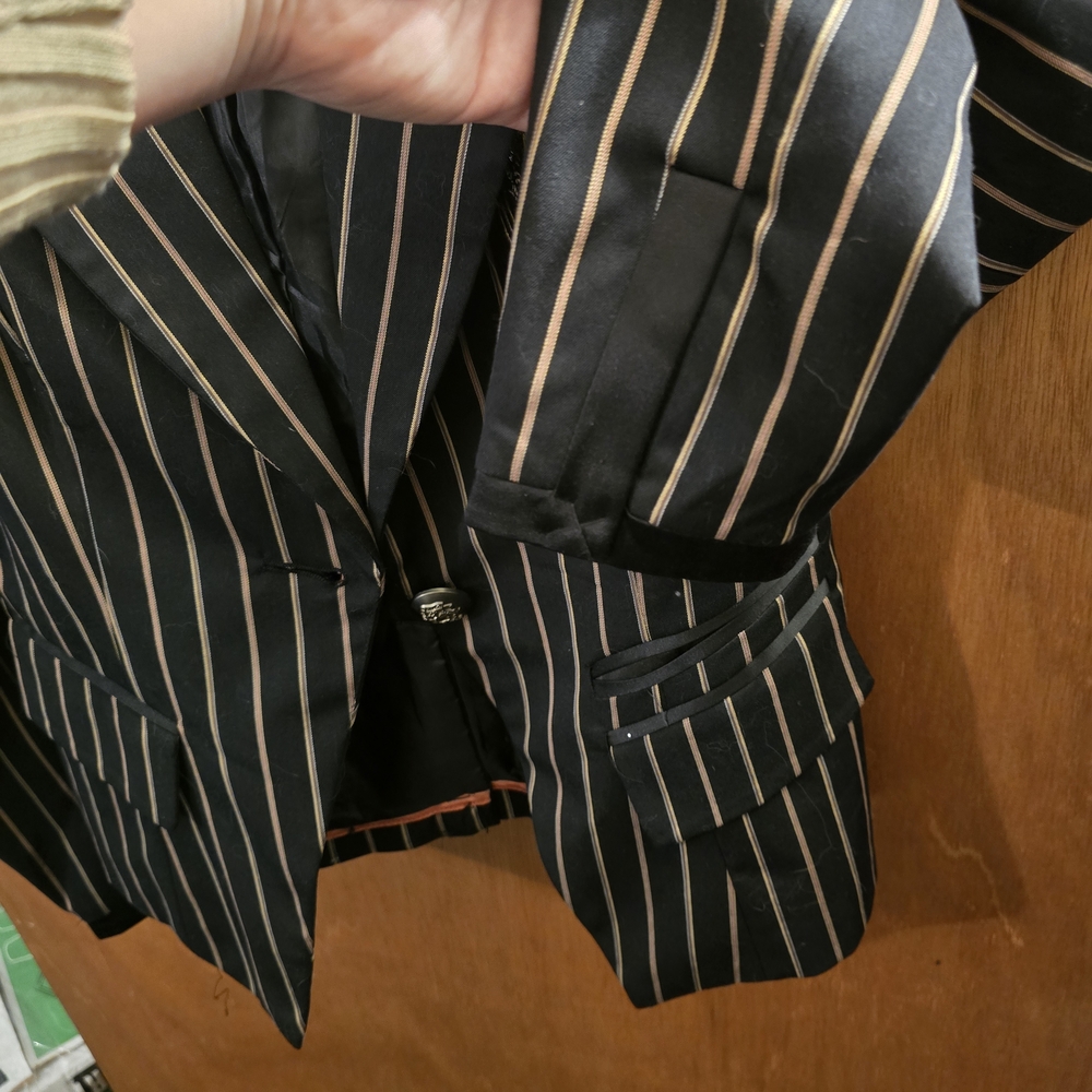 Sara Michelle Black, Tan And Coral Pinstriped Blazer with Embroidered Crest - Picture 8 of 8